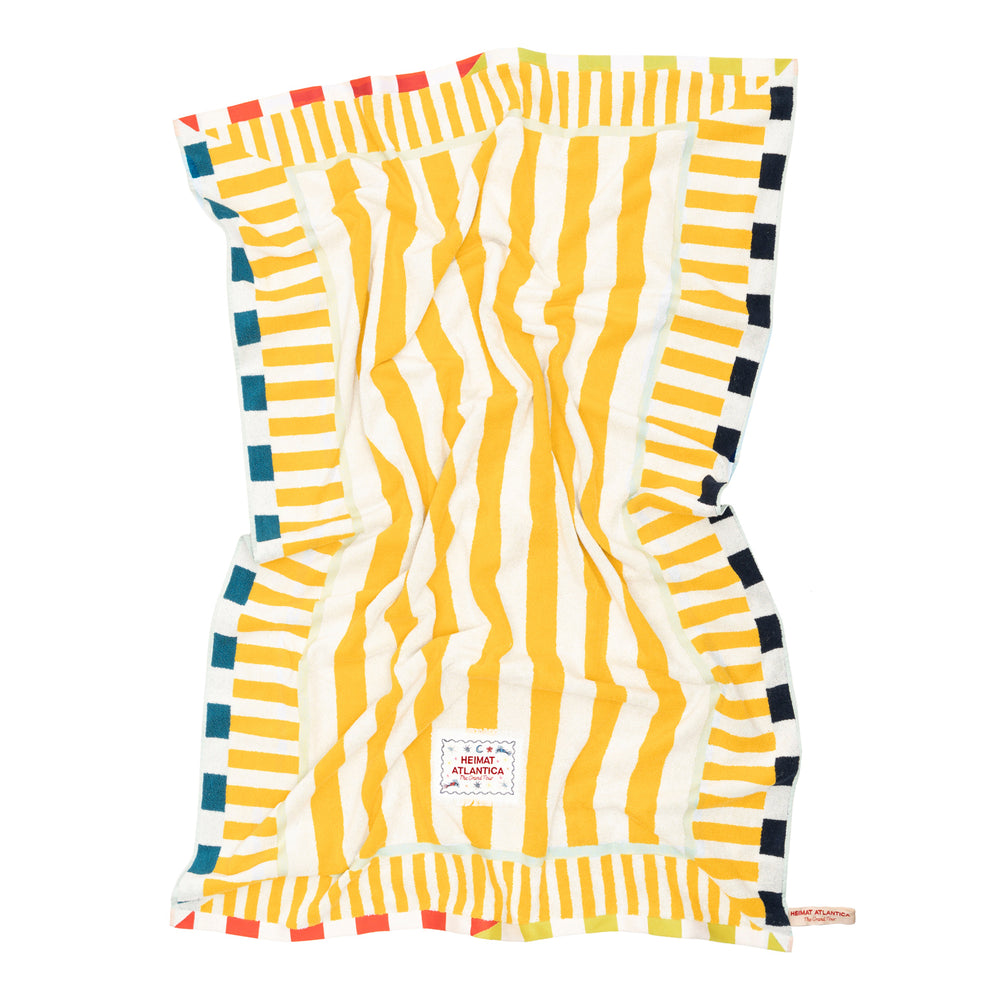 YOUR BEACH ESSENTIALS