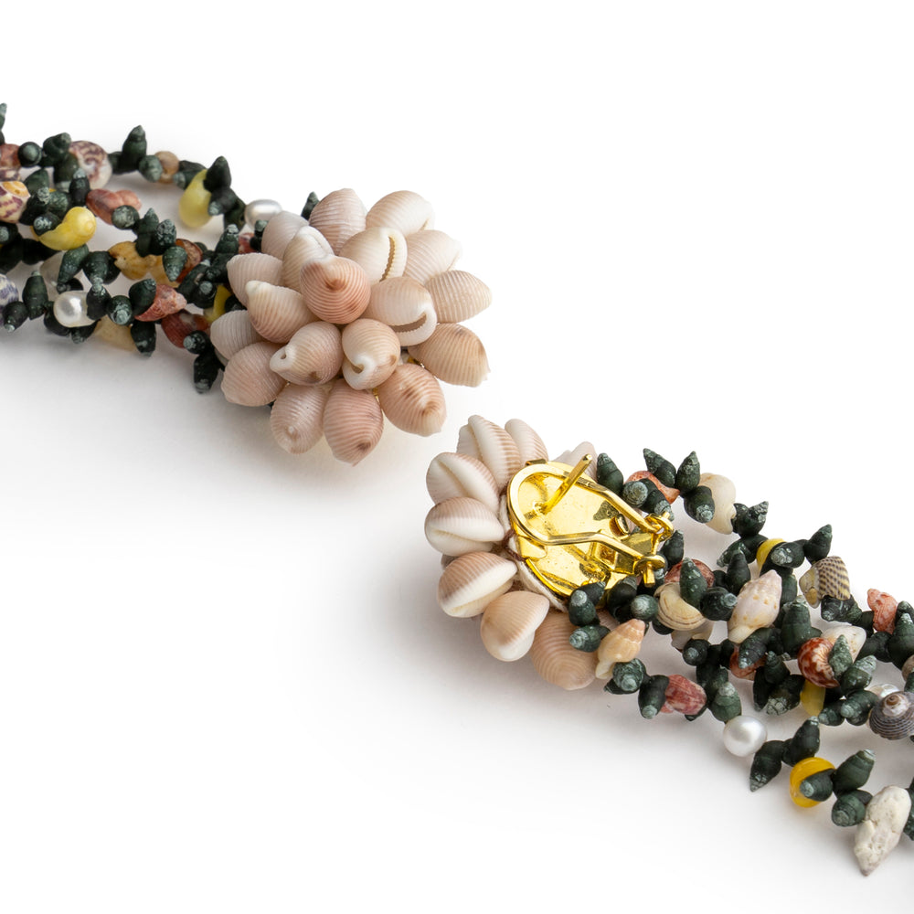 Moraimas Earrings short