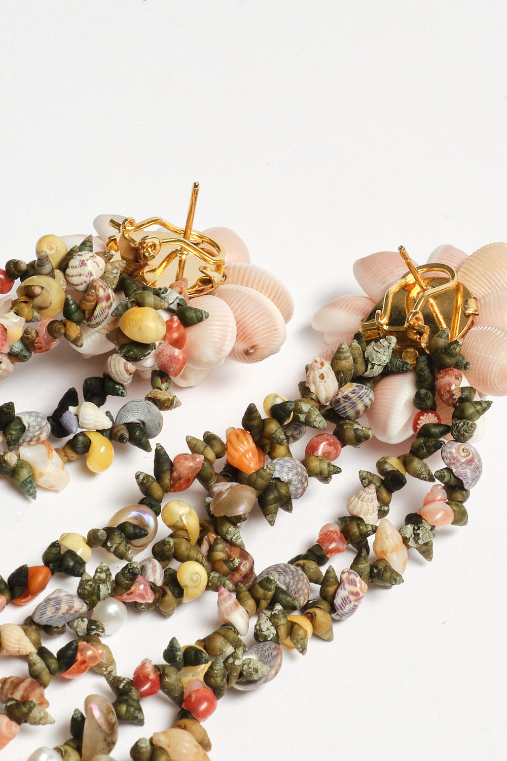 Moraimas Earrings short