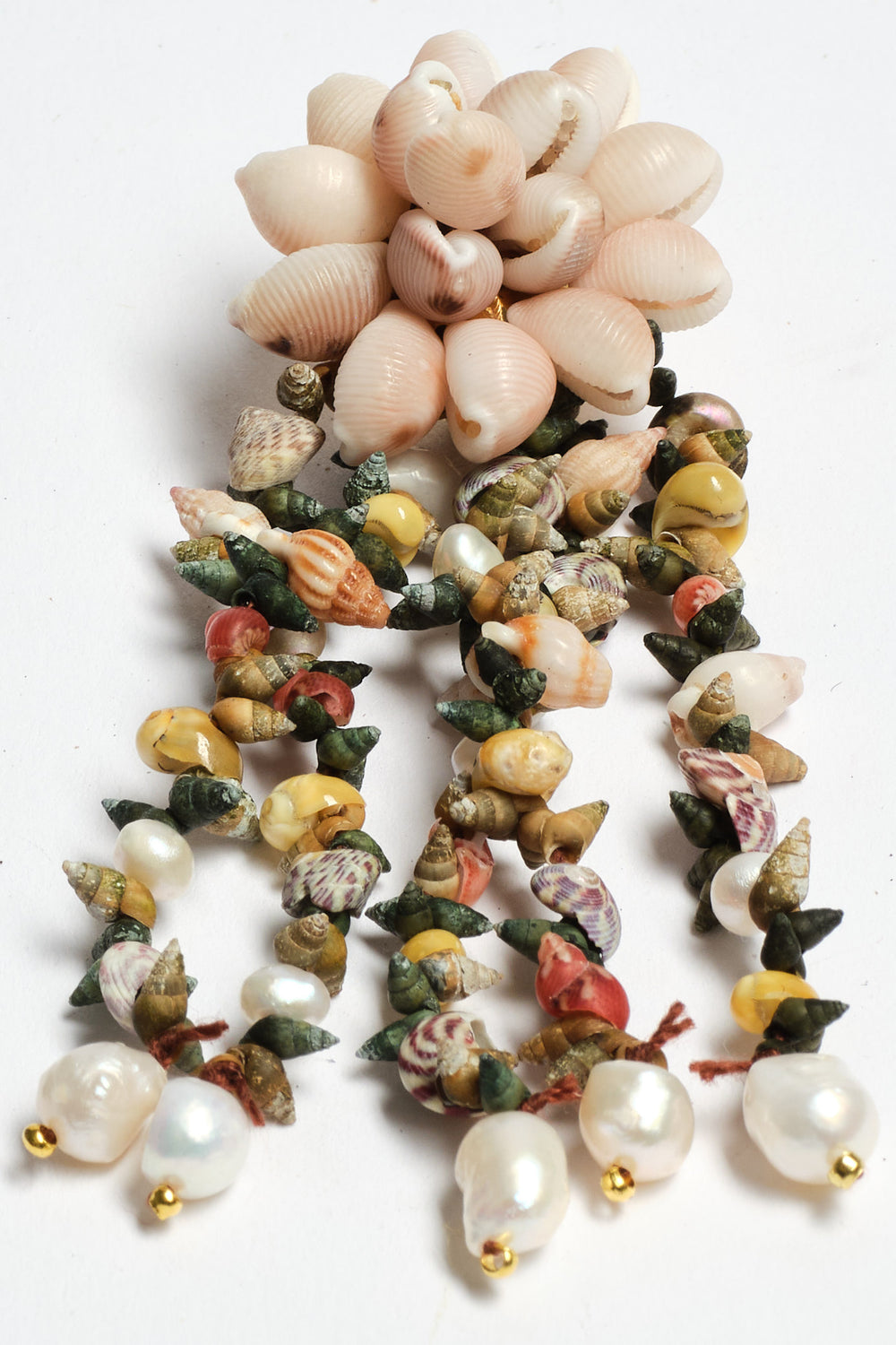 Moraimas Earrings short