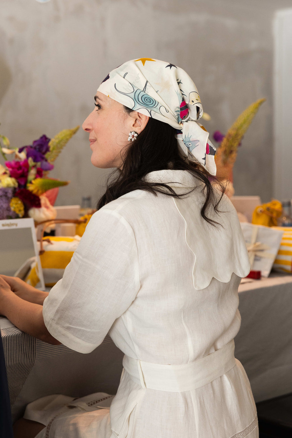 Headscarf Ivory "The Grand Tour"