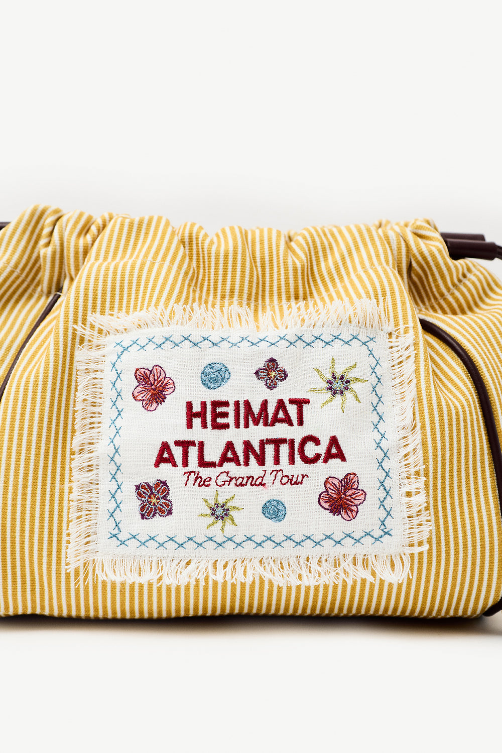 The Original Pouch Camel Stripes "The Grand Tour"
