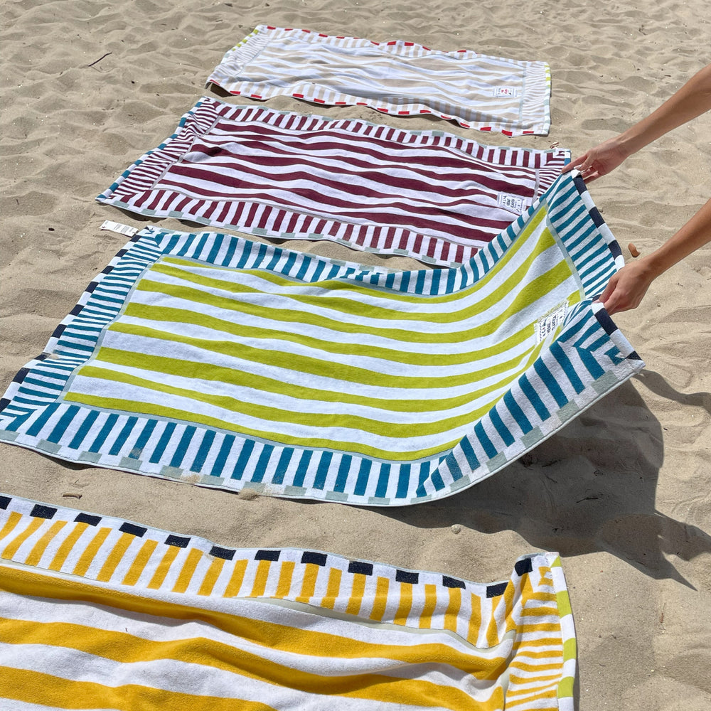 THE TRAVEL LIGHT SET