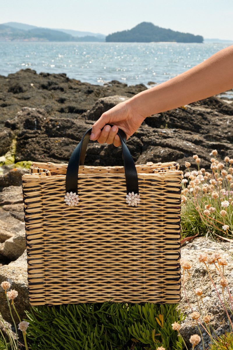 Tote Amor Black